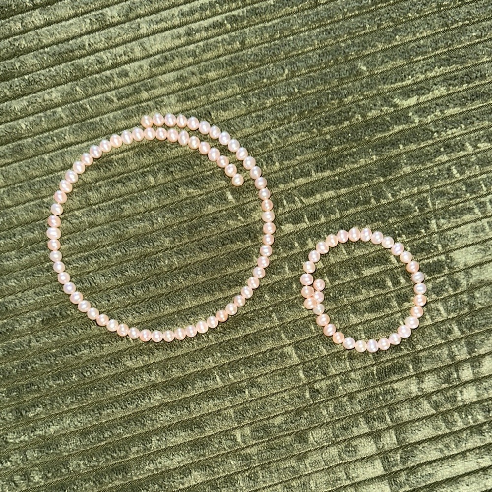 Authentic Light Pink Pearl set - Picture 1 of 1